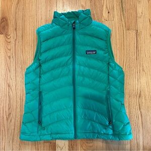 Patagonia Women size M Puffer Vest